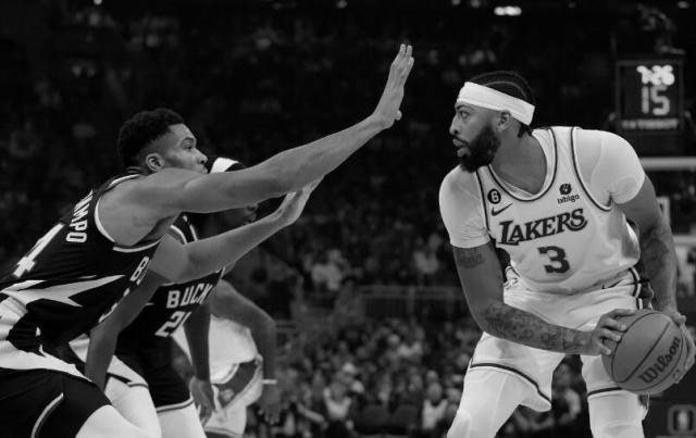 bob半岛体育平台-最好的湖人在路上 三巨头日渐默契还交易韦少吗？