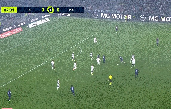 bob半岛体育官方网站-【法甲】梅西开场进球 巴黎1比0客胜里昂